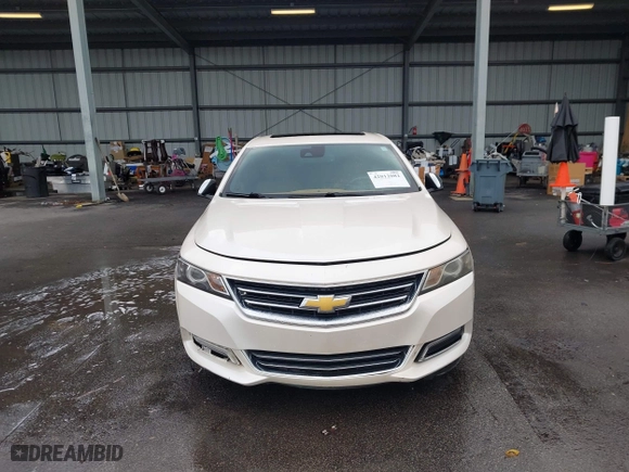 2014 Chevrolet Impala LTZ with VIN 1G1155S38EU105260, listed as a IAAI auction lot 42012082 with 230,407 mi miles. Bid and sale history available at carsss.com. Image 12.