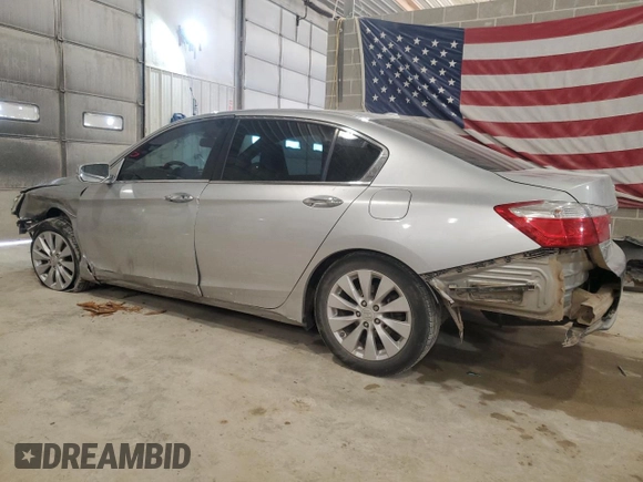 2015 Honda Accord EX-L с VIN 1HGCR2F86FA033827, выставлен на аукционе Copart как лот 89007255 с пробегом 205 834 миль миль и Списание • Salvage title. История ставок и продаж доступна на DreamBid. Изображение 2.