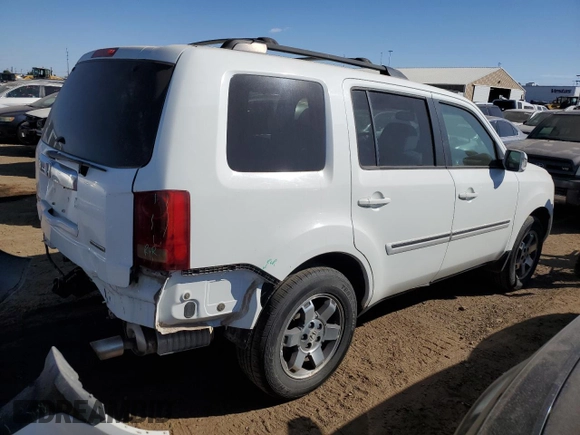 2010 Honda Pilot Touring with VIN 5FNYF3H82AB022596, listed as a Copart auction lot 71893214 with 131,901 mi miles and Salvage Title. Bid and sale history available at DreamBid. Image 3.