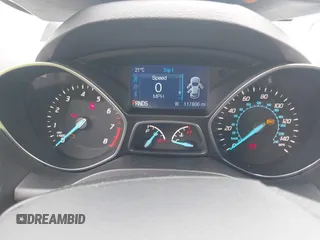 2014 Ford Escape SE с VIN 1FMCU9GX0EUD90716, выставлен на аукционе IAAI как лот 42589732 с пробегом 117 806 миль миль и . История ставок и продаж доступна на DreamBid. Изображение 7.