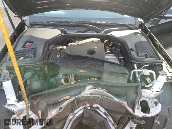 2017 Mercedes-Benz E 300 Luxury with VIN WDDZF4KB2HA193940, listed as a Copart auction lot 53404865 with Not provided miles and Salvage title. Bid and sale history available at DreamBid. Image 11.