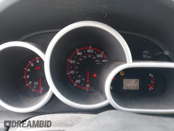 2009 Toyota Matrix with VIN 2T1KU40E69C045320, listed as a IAAI auction lot 41481764 with 162,766 mi miles. Bid and sale history available at carsss.com. Image 7.