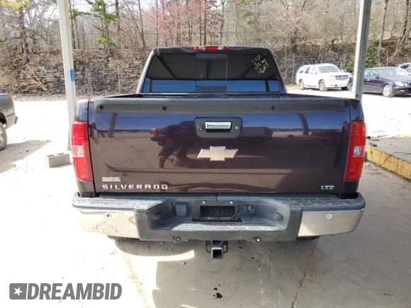 2009 Chevrolet Silverado 1500 with VIN 2GCEC330691105735, listed as a Copart auction lot 47586235 with 256,787 mi miles and Salvage Title. Bid and sale history available at DreamBid. Image 6.