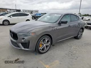 2022 Maserati Levante Modena S with VIN ZN661ZUM4NX393104, listed as a Copart auction lot 54906085 with 11,800 mi miles and Non Repairable. Bid and sale history available at carsss.com. Image 1.