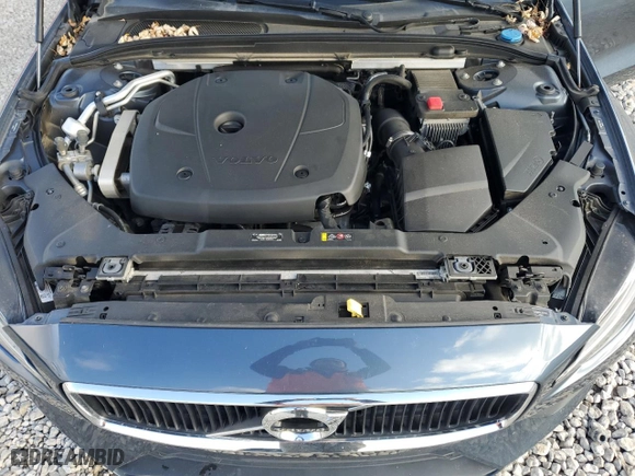 2020 Volvo S60 Momentum with VIN 7JR102FK4LG073121, listed as a Copart auction lot 86650304 with 60,722 mi miles and Salvage Title. Bid and sale history available at carsss.com. Image 12.