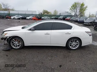 2011 Nissan Maxima 3.5 SV with VIN 1N4AA5AP4BC813410, listed as a IAAI auction lot 41966795 with 1 mi miles. Bid and sale history available at carsss.com. Image 13.