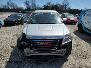 2017 GMC Terrain SLE with VIN 2GKALMEK4H6218611, listed as a Copart auction lot 50350685 with 82,955 mi miles and Salvage Title. Bid and sale history available at carsss.com. Image 5.