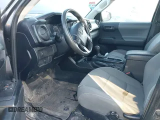 2020 Toyota Tacoma SR with VIN 3TYRX5GN0LT000913, listed as a IAAI auction lot 42520385 with 44,381 mi miles and . Bid and sale history available at DreamBid. Image 5.