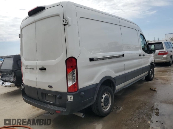 2024 Ford Transit Cargo with VIN 1FTBR1C80RKA15590, listed as a Copart auction lot 47407495 with 28,463 mi miles and Salvage Title. Bid and sale history available at DreamBid. Image 3.