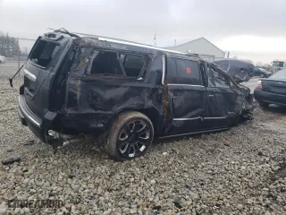 2020 GMC Yukon XL Denali with VIN 1GKS2HKJXLR100974, listed as a Copart auction lot 45705805 with 0 mi miles and Salvage Title. Bid and sale history available at carsss.com. Image 3.