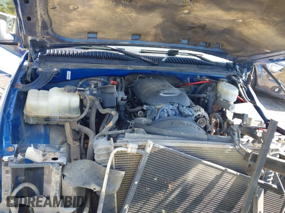 2003 GMC Sierra 1500 SLE z VIN 2GTEC19T131361262, wystawiony jako IAAI lot #41994769 z przebiegiem Nie podano mil oraz . Historia ofert i sprzedaży dostępna na DreamBid. Obrazek 10.