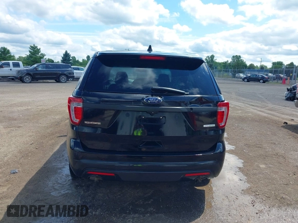 2017 Ford Police Interceptor Utility с VIN 1FM5K8AT0HGB55153, выставлен на аукционе IAAI как лот 40735824 с пробегом 90 921 миль миль и . История ставок и продаж доступна на DreamBid. Изображение 16.