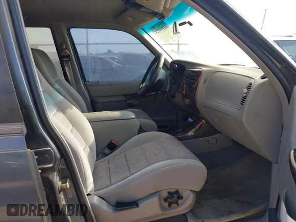 1999 Ford Explorer XL with VIN 1FMZU34XXXUB25039, listed as a IAAI auction lot 42290828 with 146,874 mi miles and . Bid and sale history available at DreamBid. Image 5.