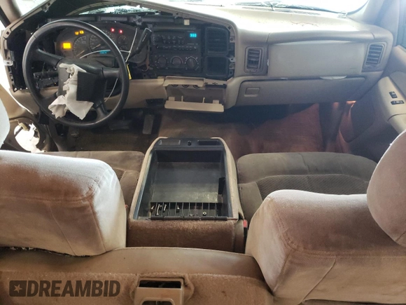 2002 Chevrolet Suburban LS with VIN 1GNFK16Z12J326815, listed as a Copart auction lot 63348745 with 296,618 mi miles and Salvage title. Bid and sale history available at DreamBid. Image 8.