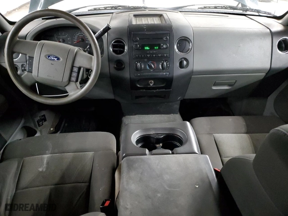 2005 Ford F-150 XLT with VIN 1FTPW12555FB53702, listed as a Copart auction lot 48998305 with 137,345 mi miles and Clean Title. Bid and sale history available at carsss.com. Image 8.
