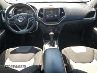 2017 Jeep Cherokee Sport с VIN 1C4PJLAS6HW654863, выставлен на аукционе Copart как лот 65131704 с пробегом 55 470 миль миль и Чистый • Clean title. История ставок и продаж доступна на DreamBid. Изображение 8.