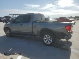 2014 Nissan Titan SV with VIN 1N6BA0CA9EN519615, listed as a Copart auction lot 47961635 with 130,734 mi miles and Salvage title. Bid and sale history available at DreamBid. Image 2.