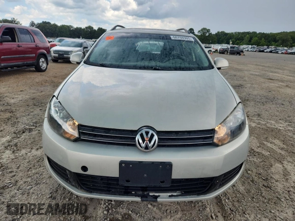 2010 Volkswagen Jetta SE with VIN 3VWTX7AJ6AM663528, listed as a Copart auction lot 60708905 with 225,952 mi miles and Clean title. Bid and sale history available at DreamBid. Image 5.