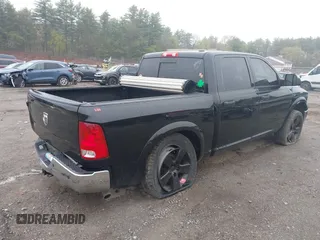 2012 Ram 1500 Big Horn z VIN 1C6RD7LT7CS305487, wystawiony jako IAAI lot #42160903 z przebiegiem 72 962 mil mil oraz . Historia ofert i sprzedaży dostępna na DreamBid. Obrazek 4.