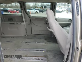 2002 Chrysler Town & Country LX with VIN 2C4GP44362R637151, listed as a Copart auction lot 49450105 with 190,772 mi miles and Salvage Title. Bid and sale history available at carsss.com. Image 11.