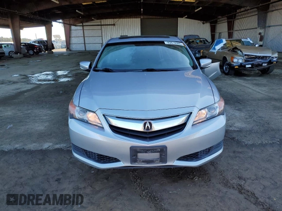 2013 Acura ILX with VIN 19VDE1F32DE020332, listed as a Copart auction lot 43810305 with 103,270 mi miles and Salvage Title. Bid and sale history available at carsss.com. Image 5.