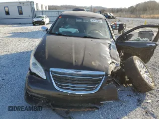 2012 Chrysler 200 Limited with VIN 1C3CCBCBXCN189488, listed as a Copart auction lot 43032595 with Not Provided miles and Clean Title. Bid and sale history available at DreamBid. Image 5.