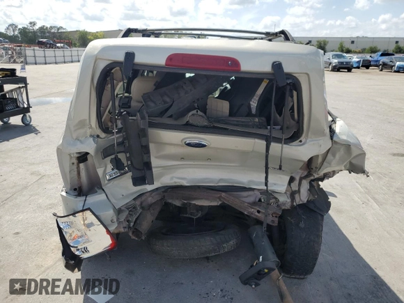2008 Ford Escape XLT with VIN 1FMCU93128KA46421, listed as a Copart auction lot 50521245 with 251,985 mi miles and Salvage title. Bid and sale history available at DreamBid. Image 6.