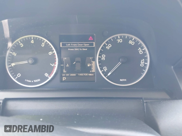 2011 Land Rover Range Rover Sport HSE with VIN SALSF2D47BA704993, listed as a IAAI auction lot 42568919 with 149,706 mi miles and . Bid and sale history available at DreamBid. Image 7.