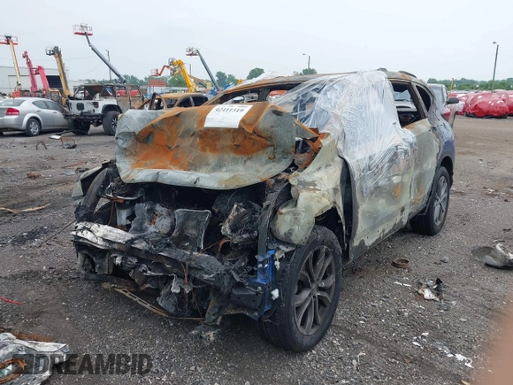 2021 Honda CR-V Touring with VIN 7FARW2H98ME008086, listed as a IAAI auction lot 42411519 with Not provided miles and . Bid and sale history available at DreamBid. Image 11.