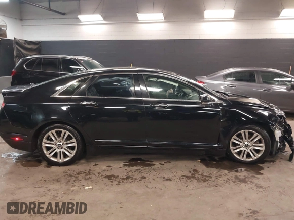 2016 Lincoln MKZ with VIN 3LN6L2JK2GR603504, listed as a IAAI auction lot 41020438 with 119,648 mi miles and . Bid and sale history available at DreamBid. Image 12.