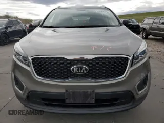 2016 Kia Sorento LX z VIN 5XYPGDA52GG107017, wystawiony jako Copart lot #55630995 z przebiegiem 110 423 mil mil oraz Nie do naprawy • Non repairable. Historia ofert i sprzedaży dostępna na DreamBid. Obrazek 5.