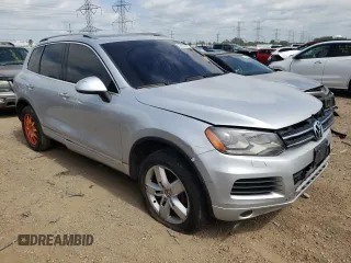 2012 Volkswagen Touareg Exec with VIN WVGEF9BP9CD009937, listed as a Copart auction lot 59622944 with Not Provided miles and Clean Title. Bid and sale history available at DreamBid. Image 4.