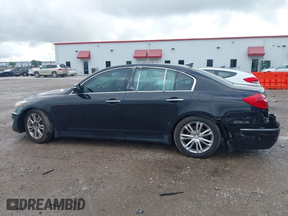 2013 Hyundai Genesis 3.8L z VIN KMHGC4DD9DU253791, wystawiony jako IAAI lot #42174577 z przebiegiem 162 259 mil mil oraz . Historia ofert i sprzedaży dostępna na DreamBid. Obrazek 14.
