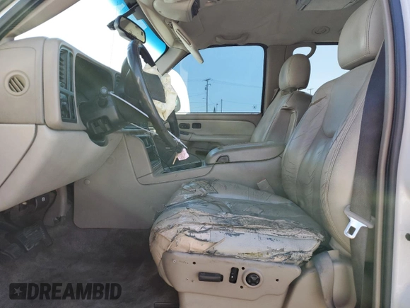 2003 Chevrolet Suburban LT with VIN 3GNEC16T73G246667, listed as a Copart auction lot 50145264 with 251,057 mi miles and Salvage Title. Bid and sale history available at carsss.com. Image 7.