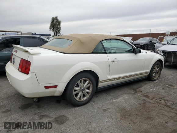 2006 Ford Mustang Standard with VIN 1ZVFT84N865110969, listed as a Copart auction lot 48632215 with 137,986 mi miles and Clean Title. Bid and sale history available at carsss.com. Image 3.