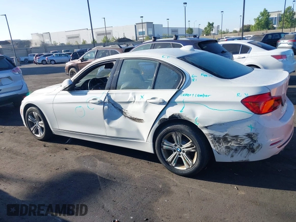 2017 BMW 3 Series 328d xDrive with VIN WBA8F1C39HK898141, listed as a IAAI auction lot 42654788 with 91,817 mi miles and . Bid and sale history available at DreamBid. Image 15.