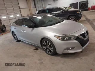 2018 Nissan Maxima SV with VIN 1N4AA6APXJC367526, listed as a IAAI auction lot 41427841 with 113,533 mi miles. Bid and sale history available at carsss.com. Image 1.