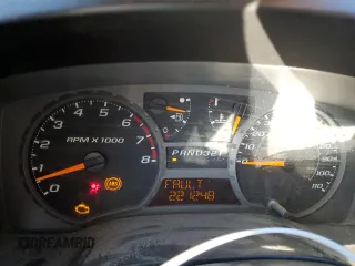 2005 GMC Canyon SLE Z71 with VIN 1GTDT196058243595, listed as a Copart auction lot 80792314 with 221,248 mi miles and Salvage Title. Bid and sale history available at carsss.com. Image 9.