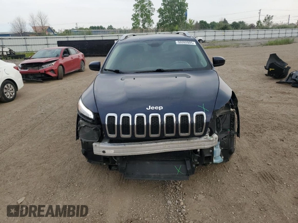 2016 Jeep Cherokee Latitude z VIN 1C4PJLCB9GW303148, wystawiony jako Copart lot #59392805 z przebiegiem 123 015 mil mil oraz Szkoda całkowita • Salvage title. Historia ofert i sprzedaży dostępna na DreamBid. Obrazek 5.