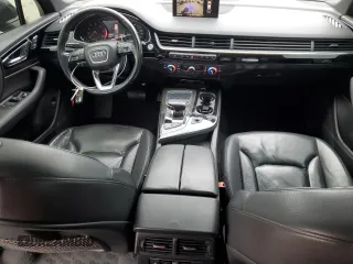 2017 Audi Q7 Premium с VIN WA1AHAF75HD039530, выставлен на аукционе Copart как лот 45452465 с пробегом 112 666 миль миль и Списание • Salvage title. История ставок и продаж доступна на DreamBid. Изображение 8.