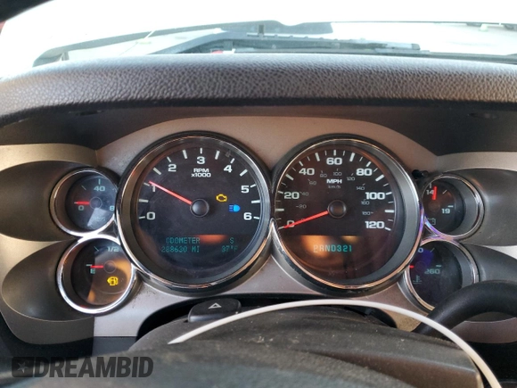 2010 Chevrolet Silverado 1500 LT with VIN 3GCRCSEA8AG246724, listed as a Copart auction lot 89153815 with 288,630 mi miles and Salvage Title. Bid and sale history available at DreamBid. Image 9.