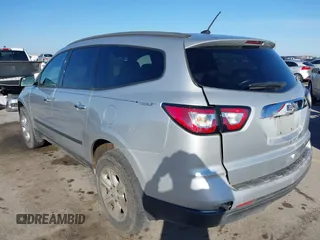 2013 Chevrolet Traverse LS with VIN 1GNKRFED2DJ130429, listed as a IAAI auction lot 41568017 with 213,210 mi miles. Bid and sale history available at carsss.com. Image 3.