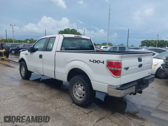 2014 Ford F-150 XL with VIN 1FTFX1EF2EKD41100, listed as a IAAI auction lot 42506812 with 153,255 mi miles and . Bid and sale history available at DreamBid. Image 3.