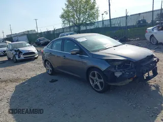 2014 Ford Focus Titanium with VIN 1FADP3J24EL241067, listed as a IAAI auction lot 42093101 with 1 mi miles. Bid and sale history available at carsss.com. Image 1.