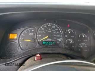 2000 GMC Yukon XL SLT with VIN 3GKFK16T0YG180443, listed as a Copart auction lot 45850055 with 163,477 mi miles and Clean Title. Bid and sale history available at carsss.com. Image 9.