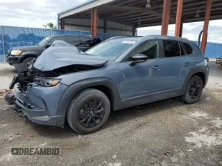 2023 Mazda CX-50 S Preferred Plus z VIN 7MMVABCM7PN103829, wystawiony jako Copart lot #56235495 z przebiegiem 42 473 mil mil oraz Nie do naprawy • Non repairable. Historia ofert i sprzedaży dostępna na DreamBid. Obrazek 1.