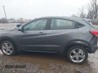 2022 Honda HR-V LX with VIN 3CZRU6H34NM737004, listed as a IAAI auction lot 41477391 with 30,691 mi miles. Bid and sale history available at carsss.com. Image 14.