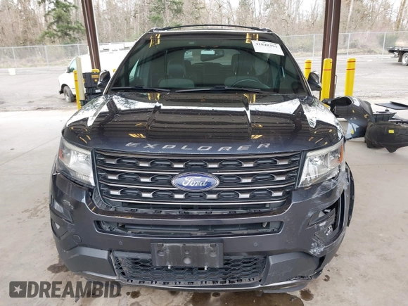 2017 Ford Explorer XLT z VIN 1FM5K8D85HGD91711, wystawiony jako IAAI lot #41848391 z przebiegiem 106 577 mil mil oraz . Historia ofert i sprzedaży dostępna na DreamBid. Obrazek 12.