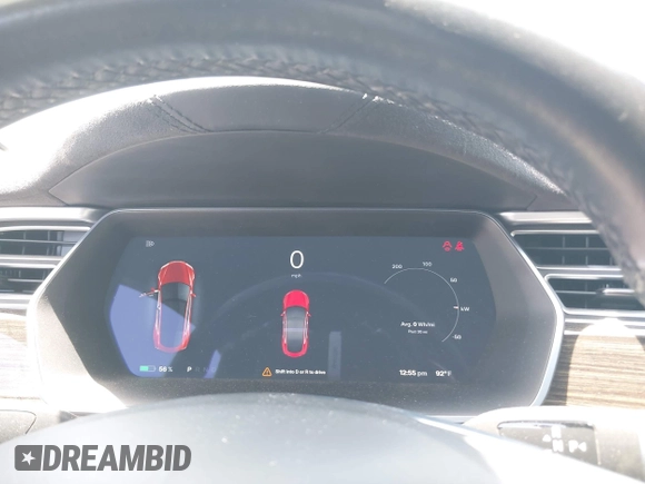 2017 Tesla Model S 60 z VIN 5YJSA1E18HF178698, wystawiony jako IAAI lot #42627397 z przebiegiem 87 301 mil mil oraz . Historia ofert i sprzedaży dostępna na DreamBid. Obrazek 7.