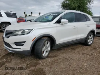 2015 Lincoln MKC z VIN 5LMCJ1A91FUJ42719, wystawiony jako Copart lot #53811795 z przebiegiem 178 320 mil mil oraz Szkody całkowita. Historia ofert i sprzedaży dostępna na DreamBid. Obrazek 1.